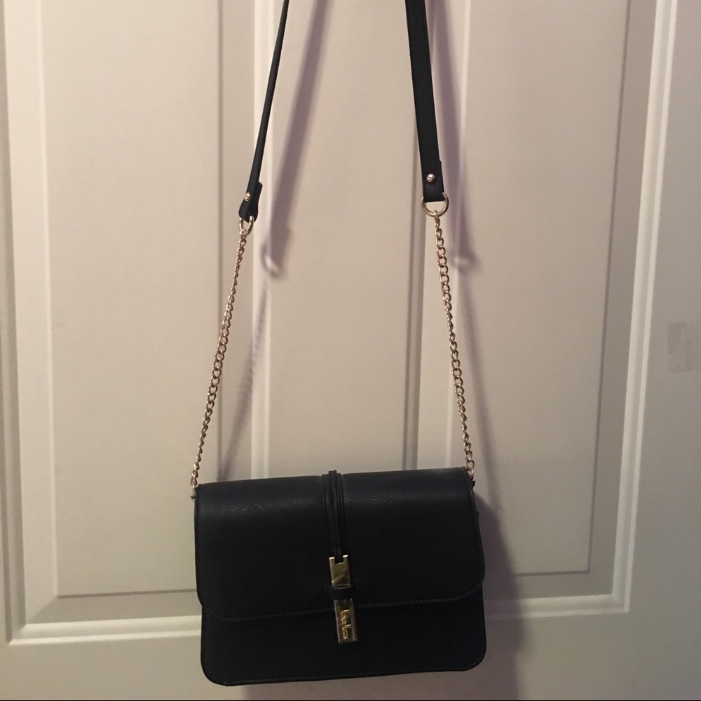 NEIMAN MARCUS BLACK W/ gold  CROSSBODY BAG